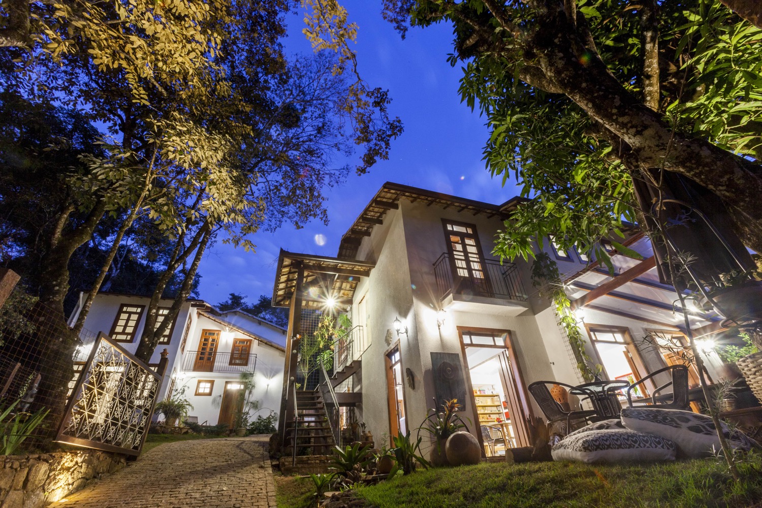 Villa Rica Pousada Boutique — Construção · Serviços · Brumadinho · MG — foto 1